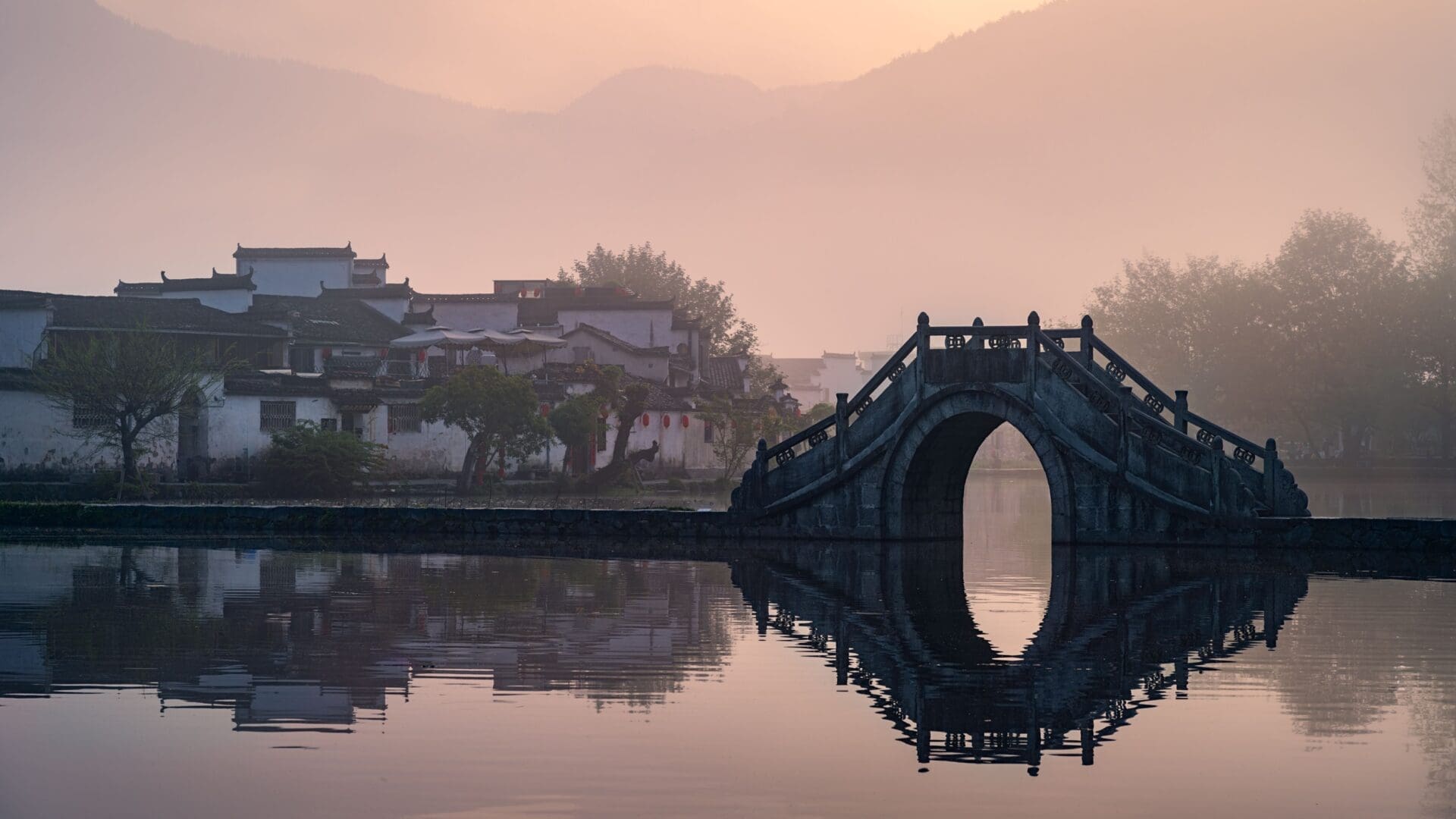 One of the most interesting things about Hongcun is its unique water canal system, which adds a picturesque look to the village.