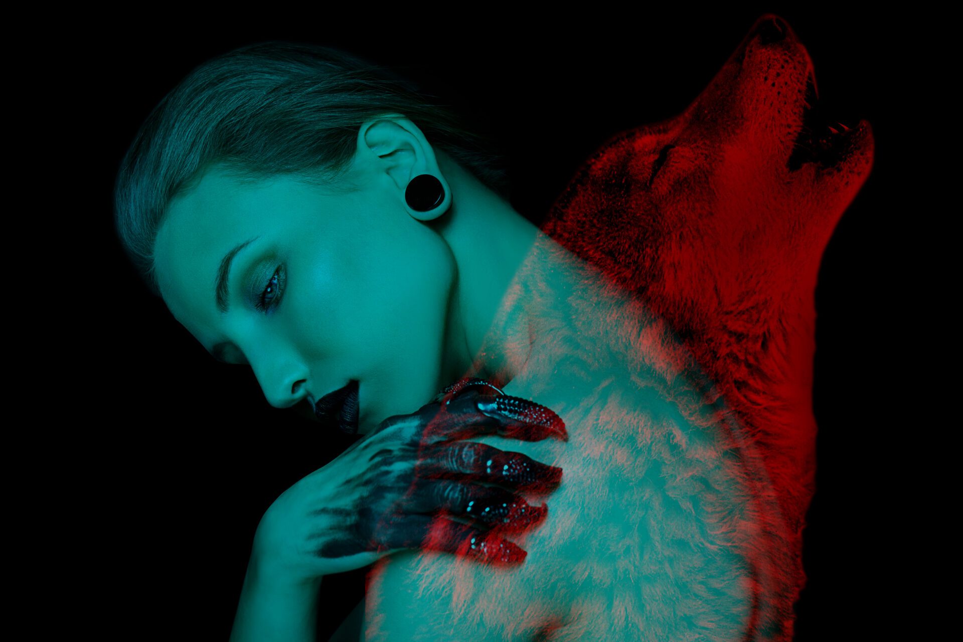 Indirect references to werewolves can also be found in Greek myths.
