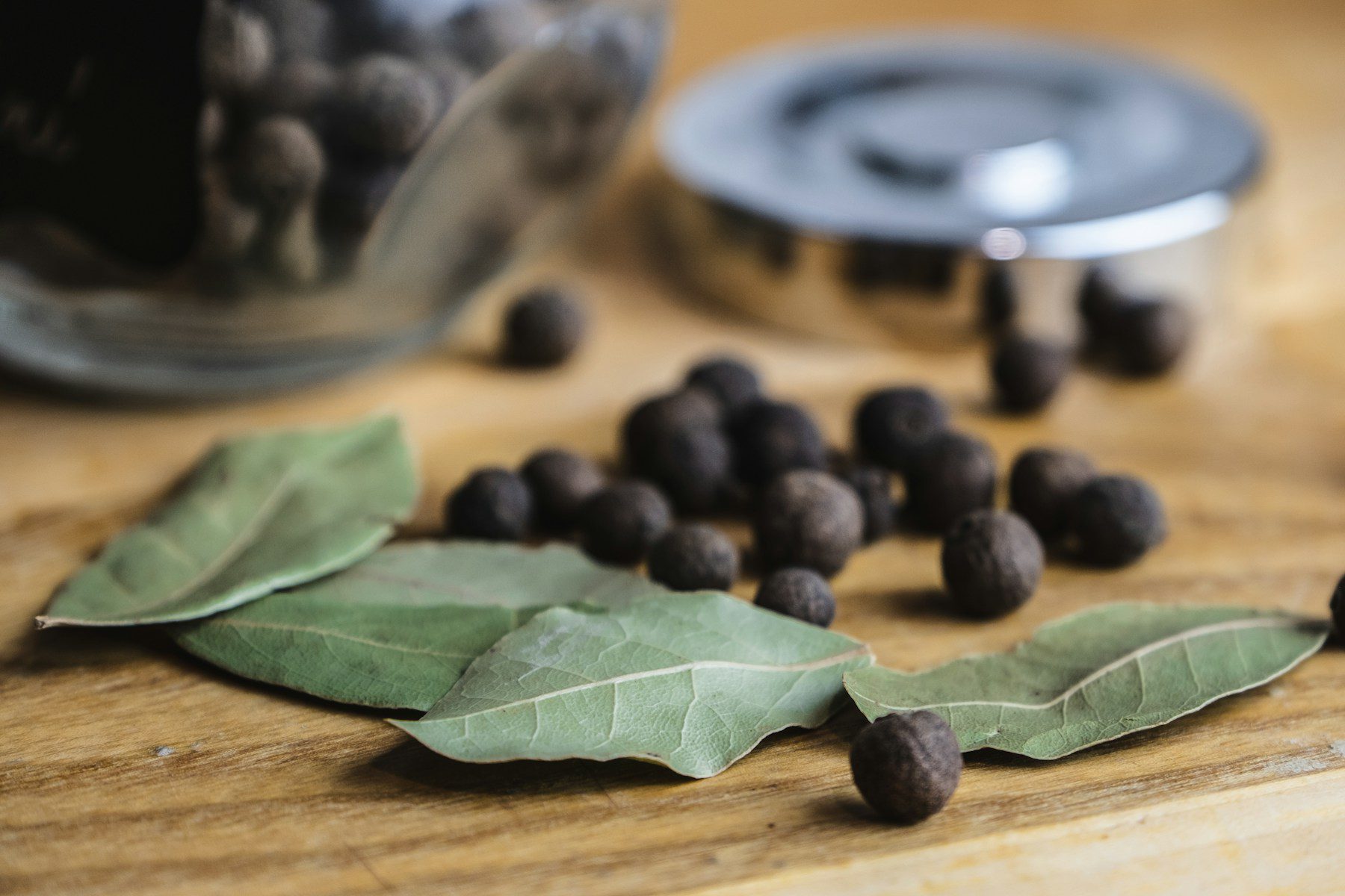 Ordinary bay leaves can do wonders for grey hair in the long term.