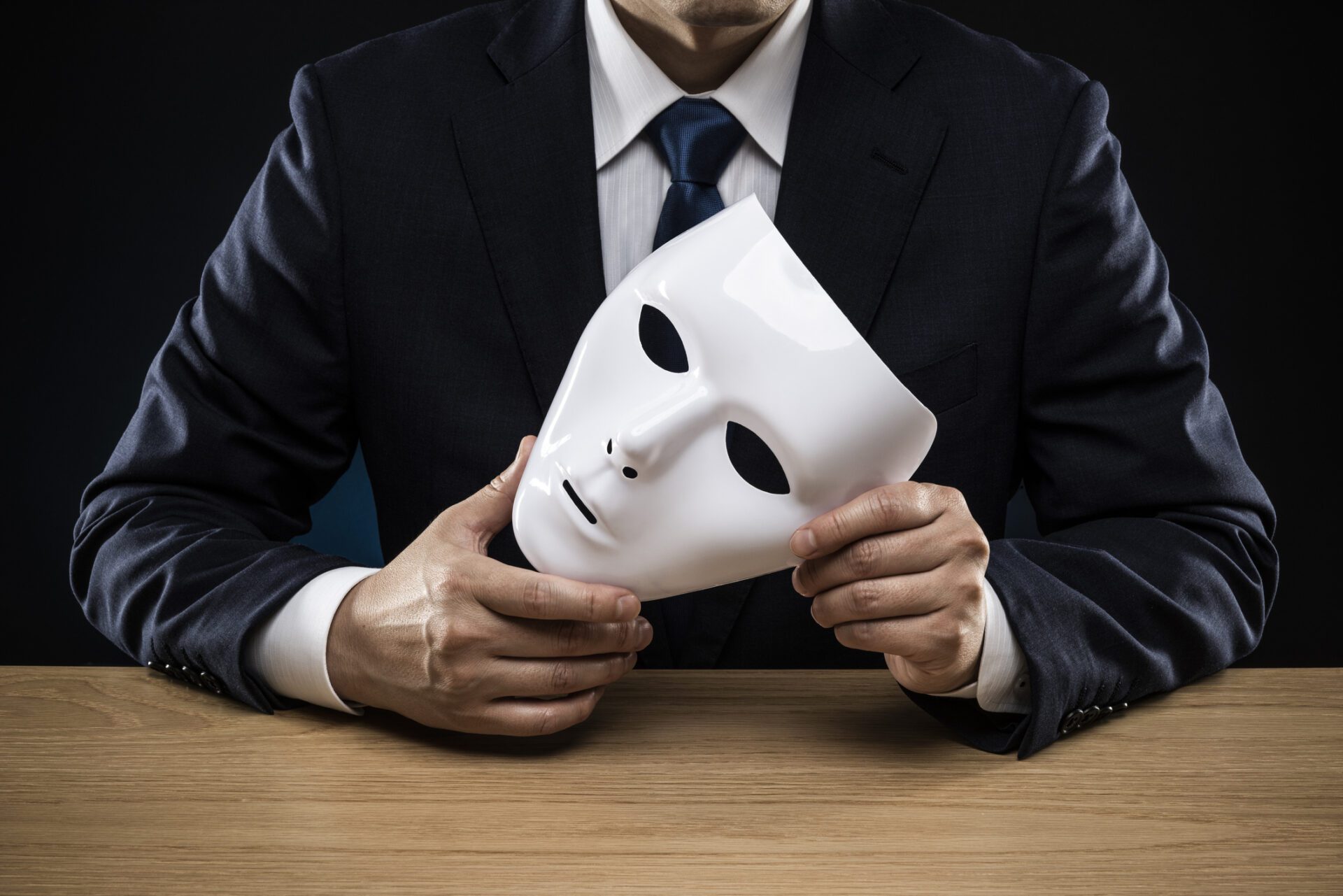 To recognize a psychopath, you have to see the mask he's wearing. It's not always easy.