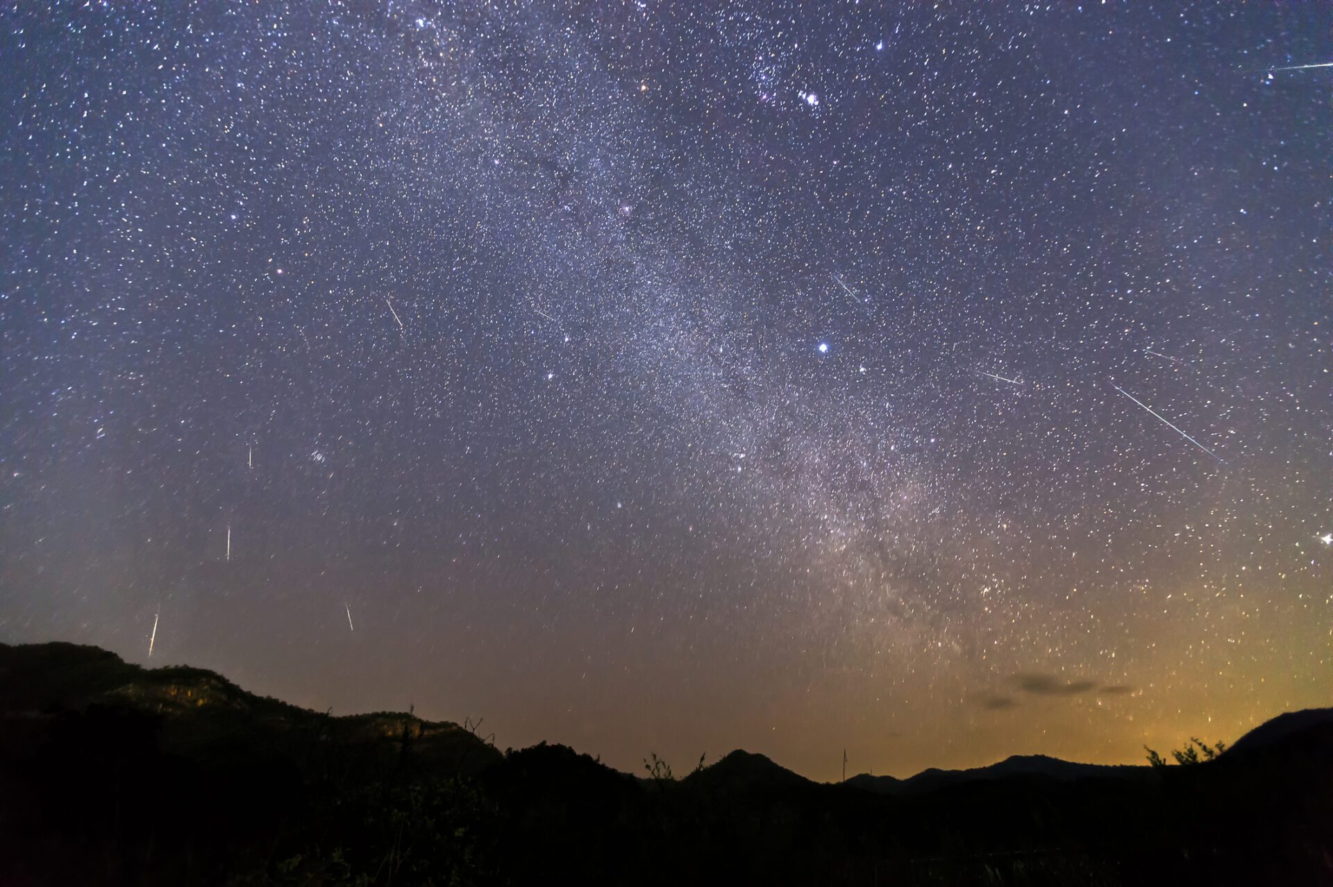 Geminids are sometimes referred to as "winter stars".