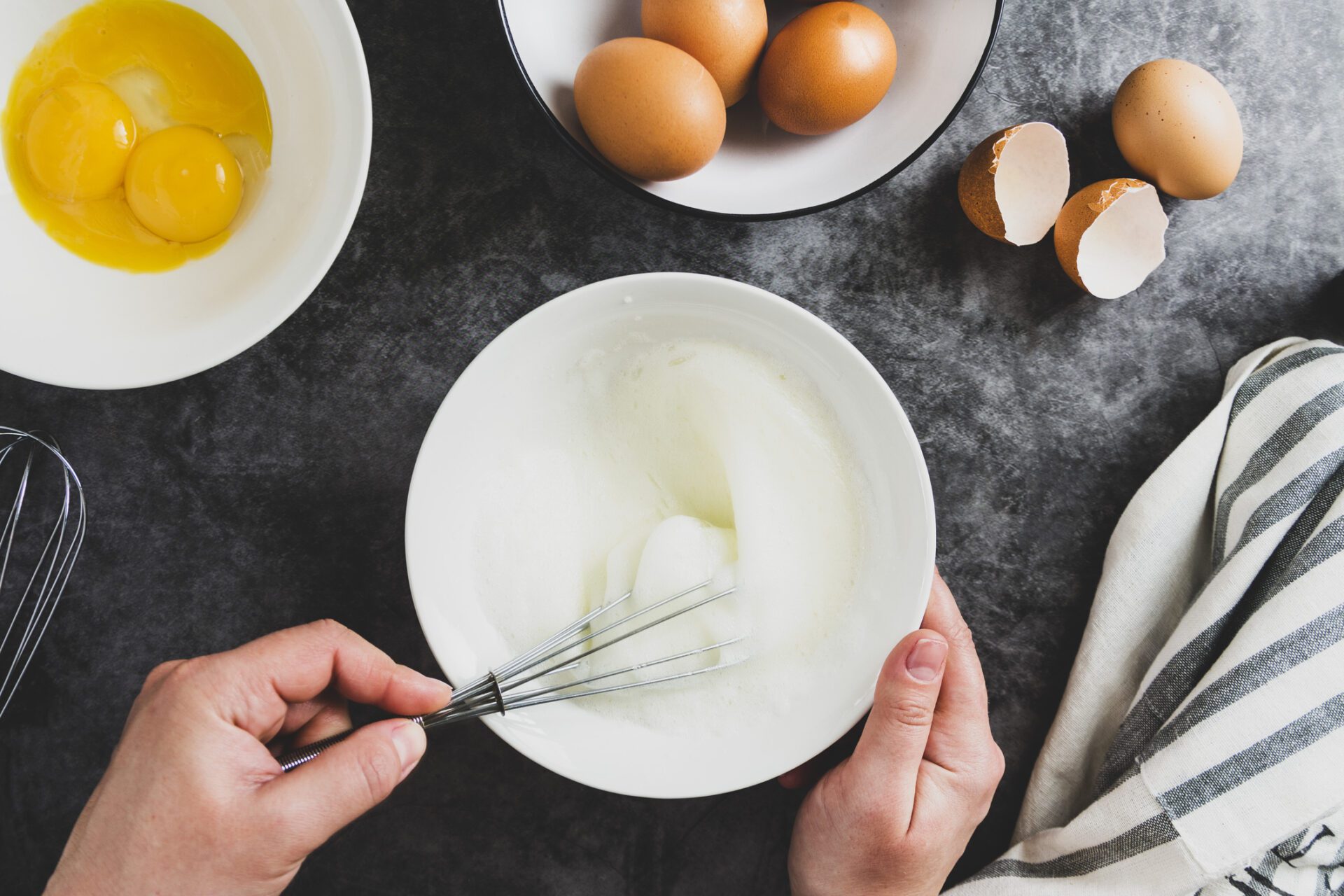 Snow white is the basis for a variety of sweets.