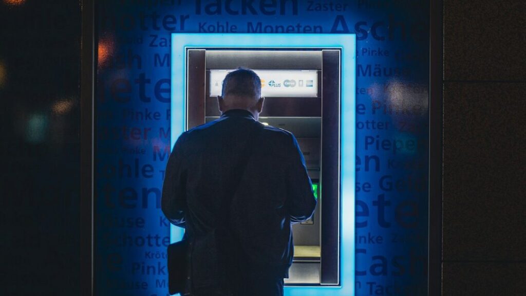 The European Union is trying to promote digital payments. This is one of the reasons why the limits on ATM withdrawals have changed from January 2026.