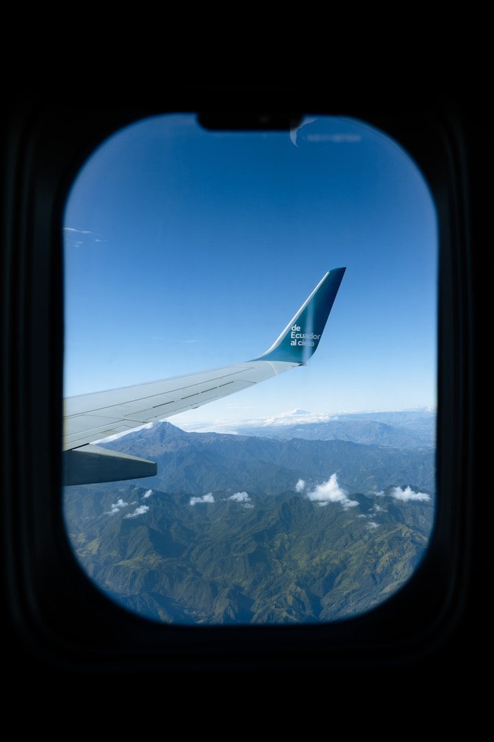 Air travel is fast and comfortable. But you need to know what clothes to wear to enjoy the journey without complications.